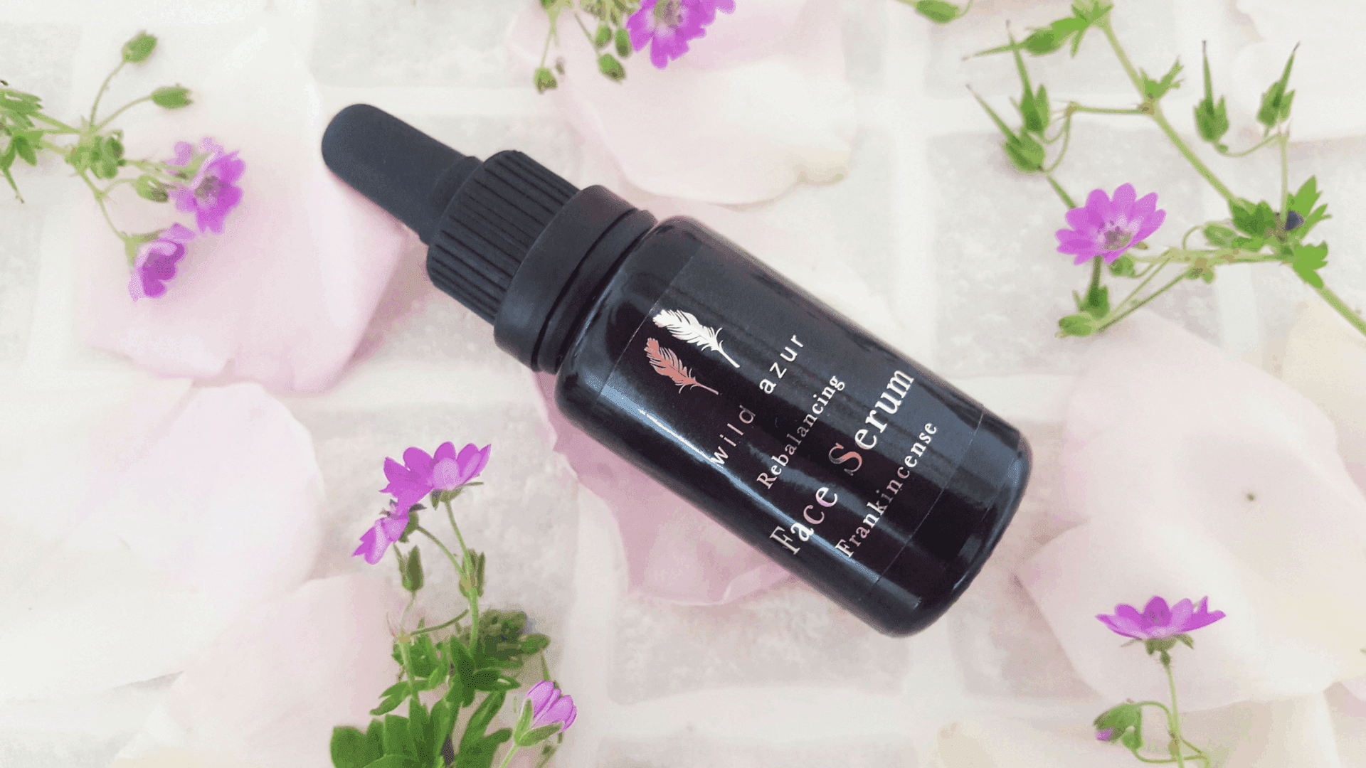 Wild Azur's Frankincense Face Serum Review * Finding-my-glow-with-Wild-Azur's-Frankincense-serum_www.lisasnotebook.com