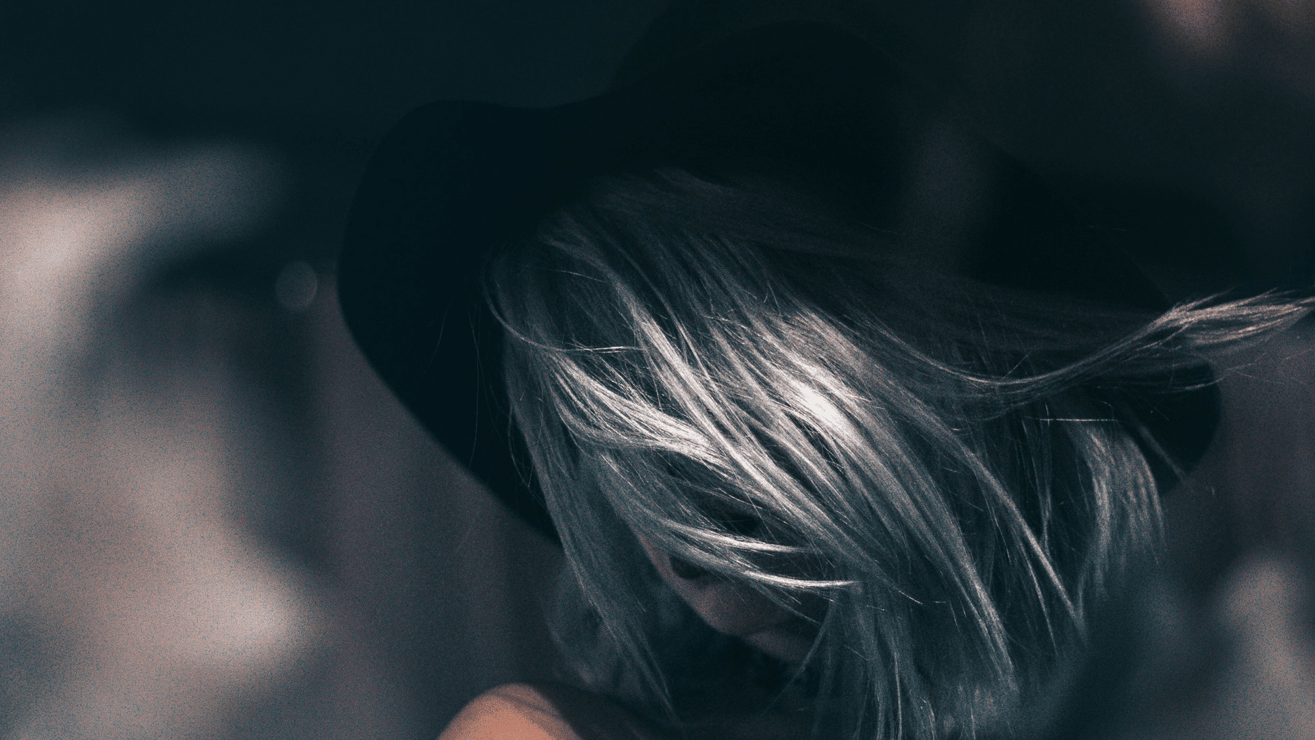 How to cope with hair loss - what are the options? * How-to-cope-with-hair-loss-what-are-the-options_www.lisasnotebook.com