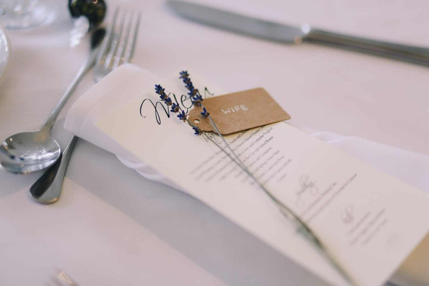 Taking Inspiration from Celebrity Weddings to Fit Your Budget * Celebrity weddings - table flowers
