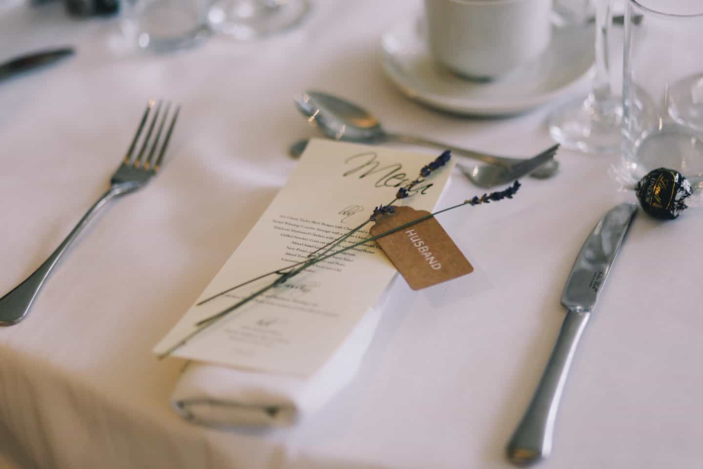 Taking Inspiration from Celebrity Weddings to Fit Your Budget * Celebrity weddings - table flowers