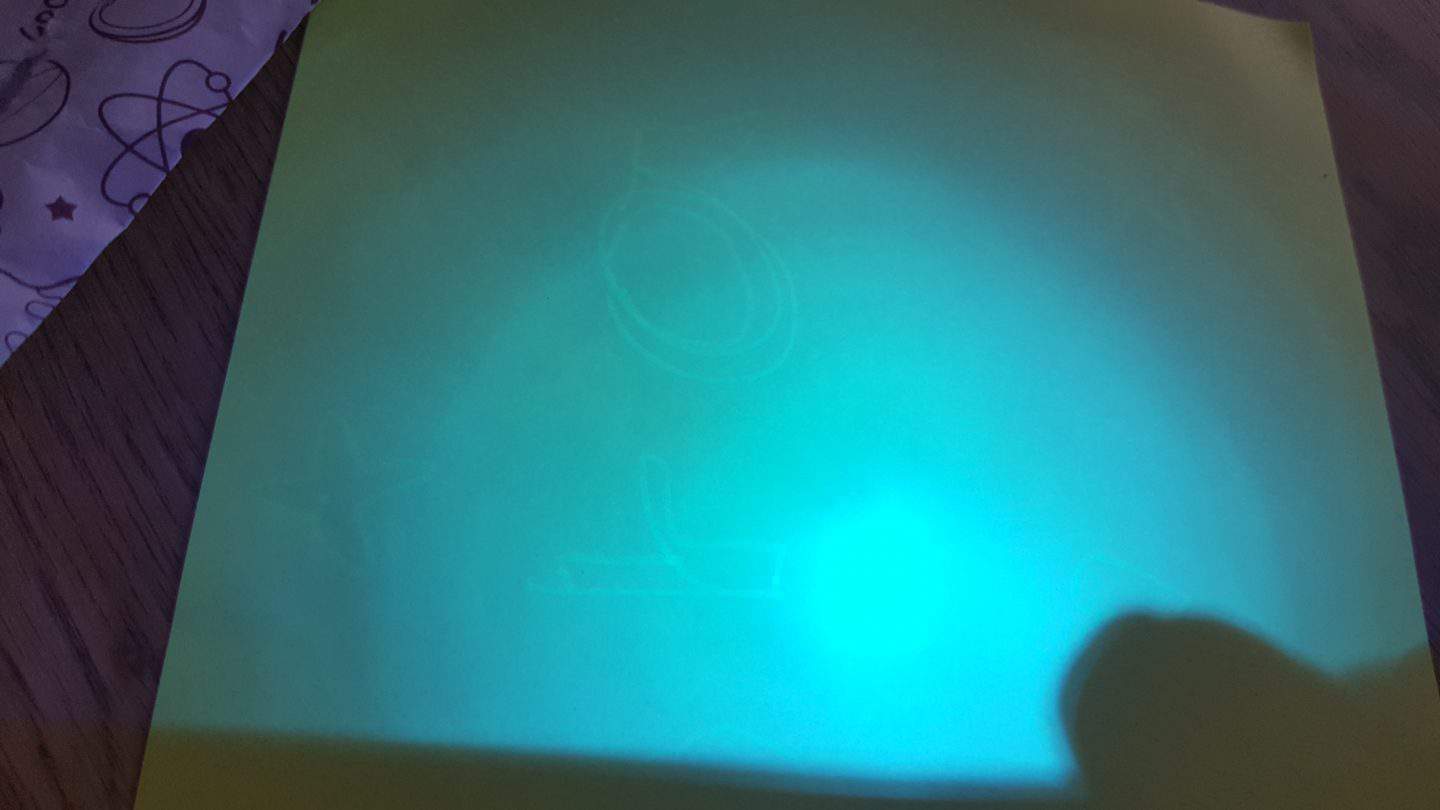Fun science experiments for kids at home: Let It Glow * Fun Science Experiments for Kids - Let It Glow