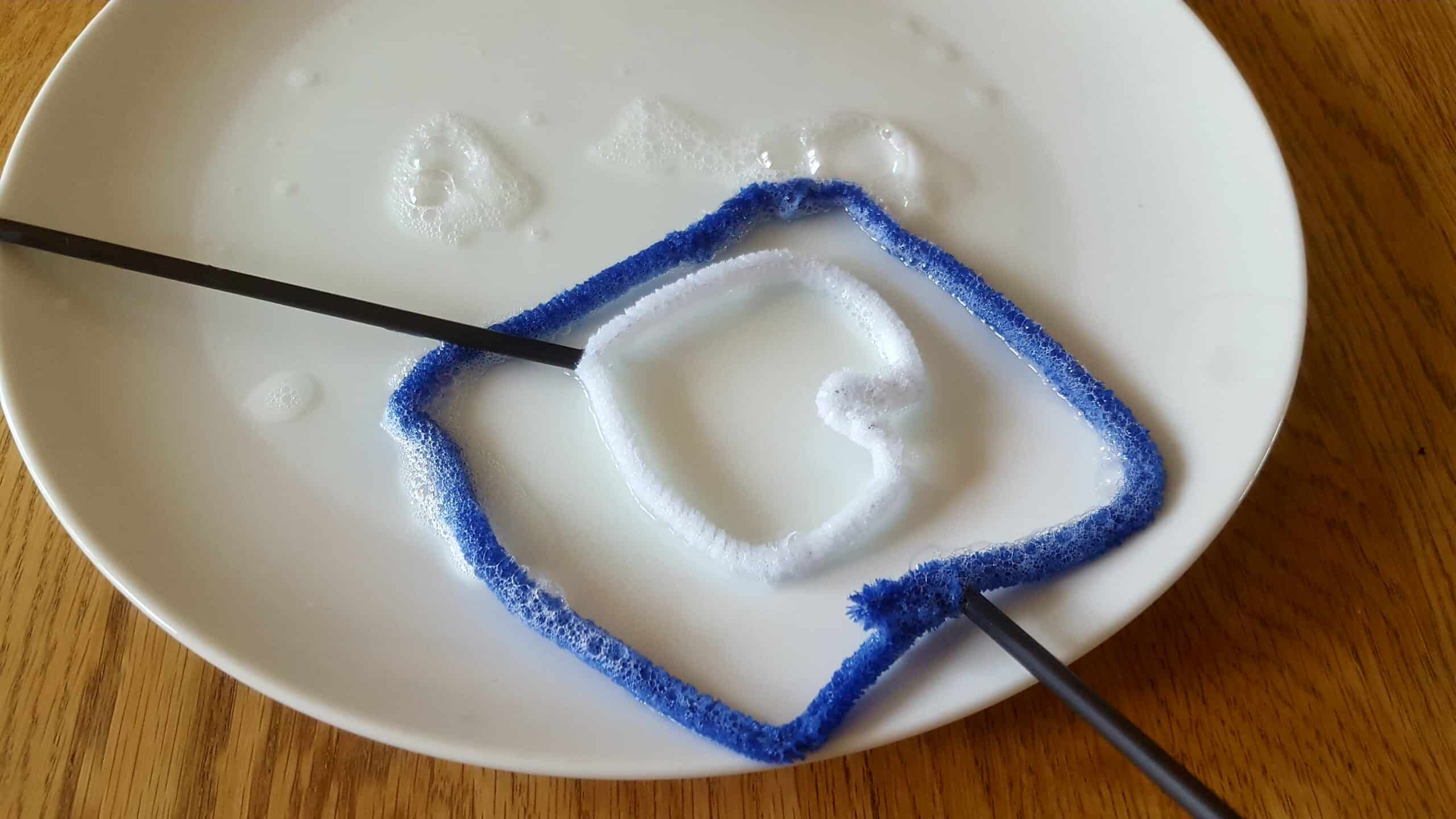 Fun science experiments for kids at home: Bubbles Ahoy * Bubbles Ahoy - Cububble