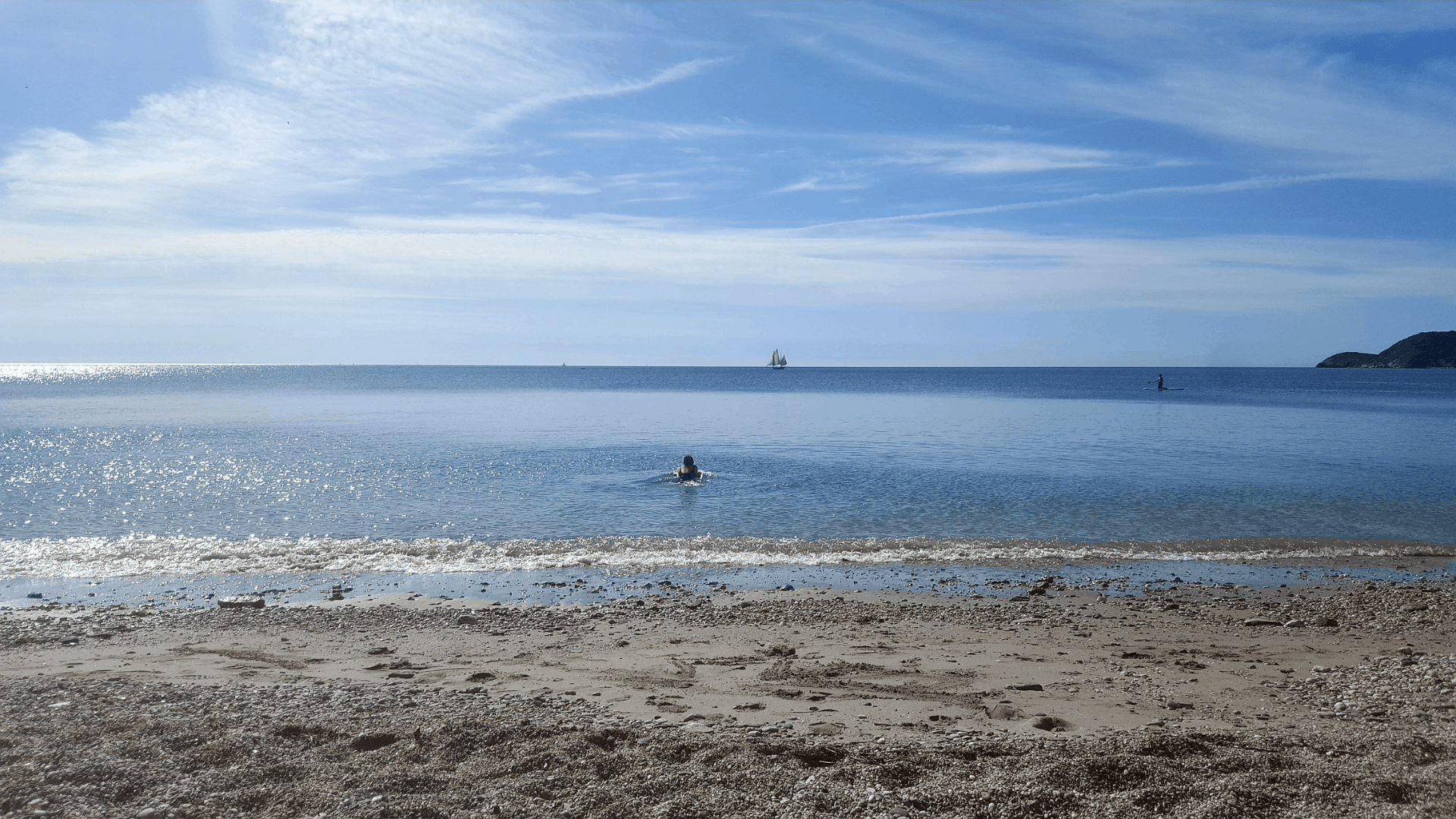 10 Fun UK Staycation Ideas Inspired By The Movies * Fun UK staycation ideas - Charleston beach
