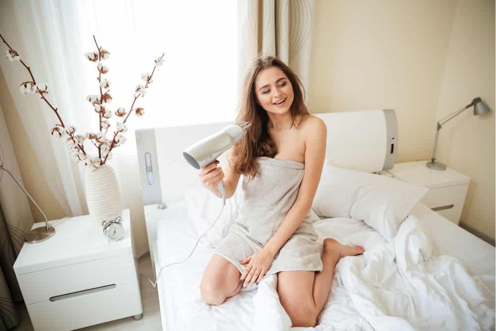 A Beginner’s Guide to Hair Dryers - 5 Top Tips * beginners-guide-to-hair-dryers