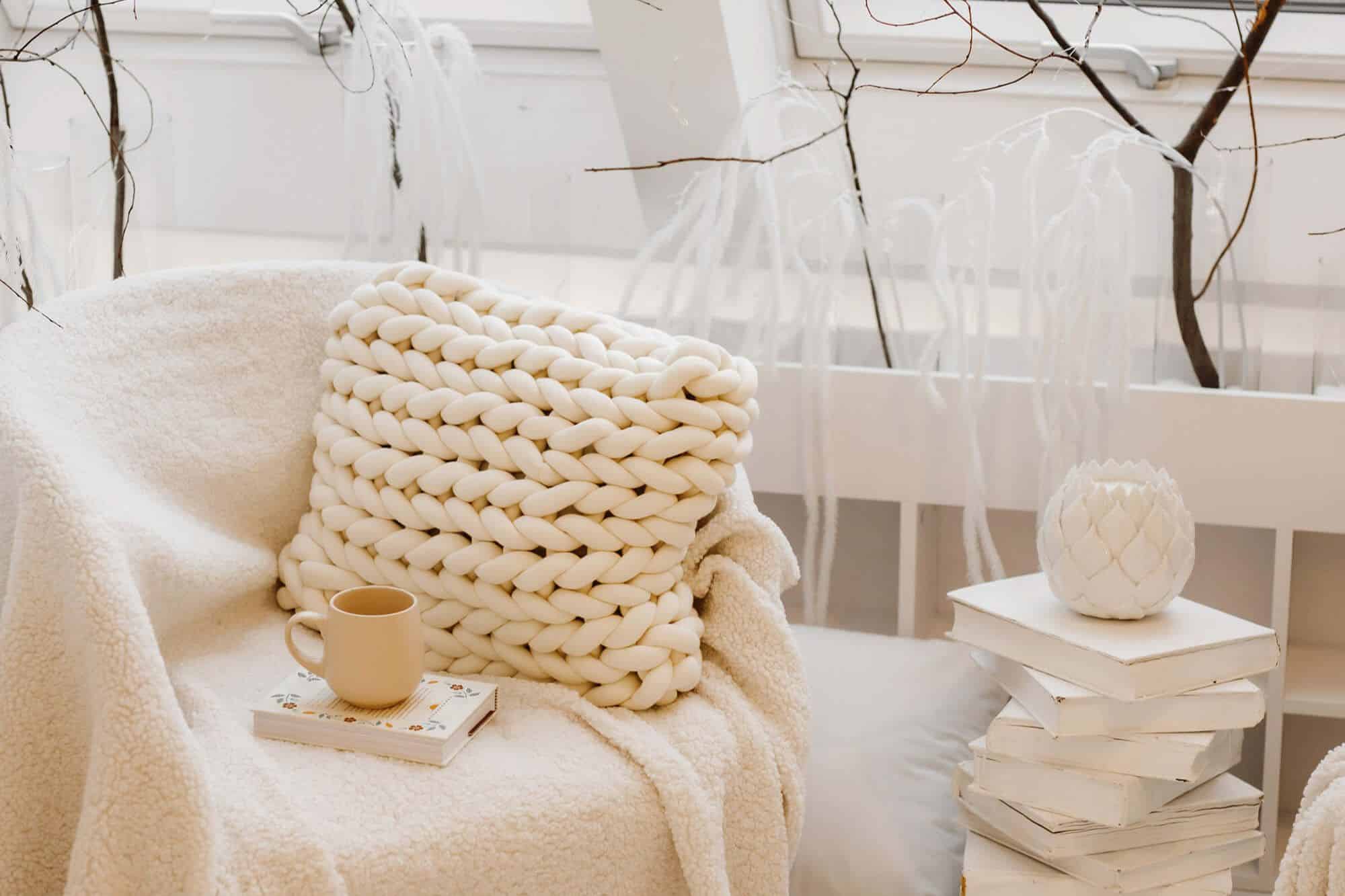 Fight Against Cold With Energy-Efficient Radiators This Winter * reasons-to-choose-energy-efficient-radiators-cosy