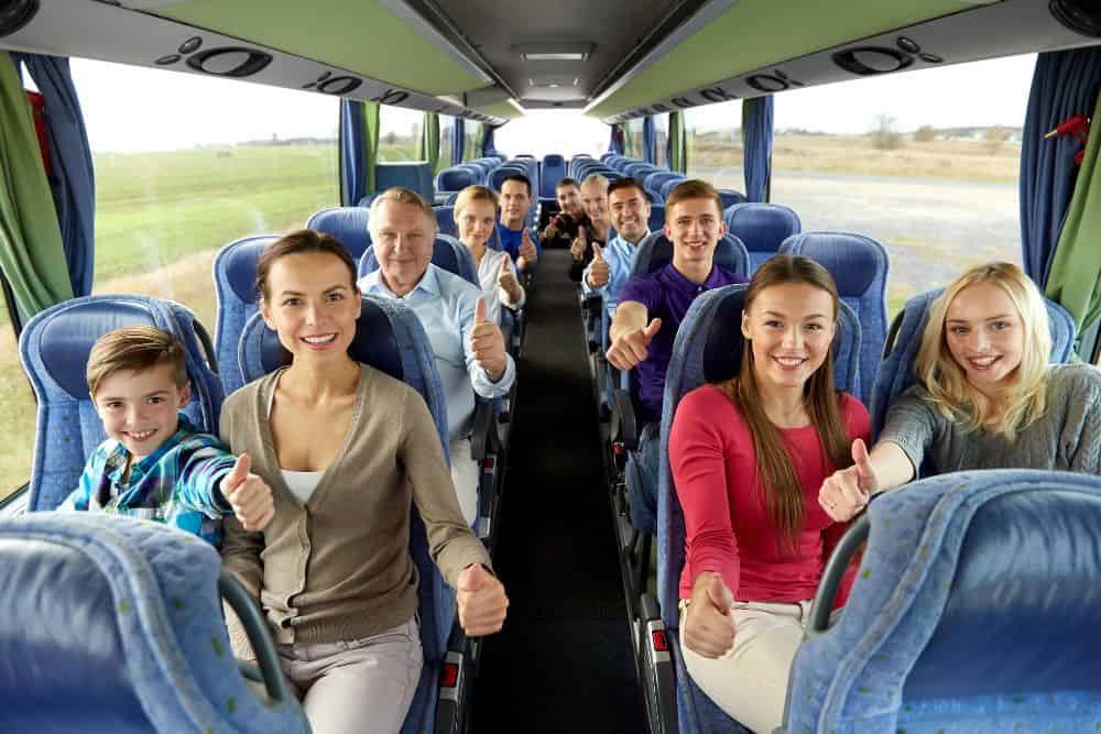 Tips for Travelling With Extended Family: Staying Organised For More Fun * travelling-with-extended-family-transfer