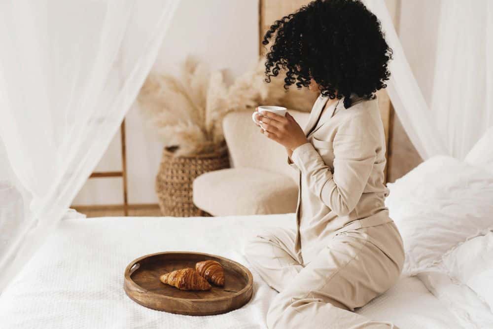 Eco-Friendly Ways to Heat and Cool Your Home All Year Long * eco-friendly-ways-to-heat-and-cool-your-home-drinking-coffee