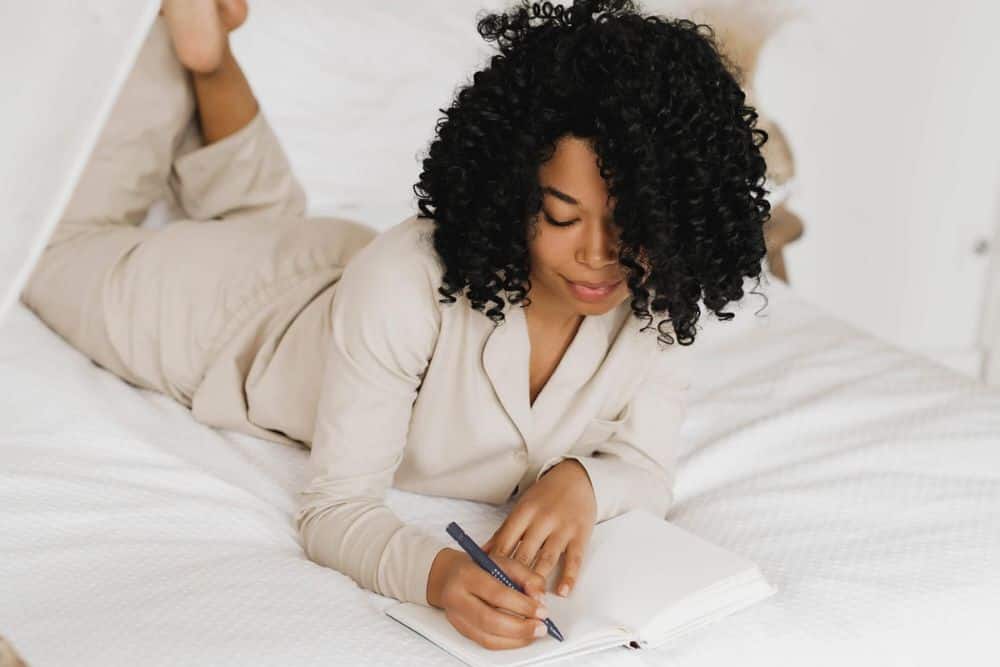 Eco-Friendly Ways to Heat and Cool Your Home All Year Long * eco-friendly-ways-to-heat-and-cool-your-home-writing