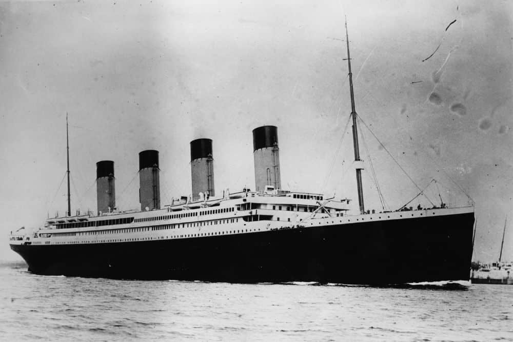 Glamour on Board – Titanic Fashion Era Through The Classes * titanic-fashion-era-through-the-classes-ship