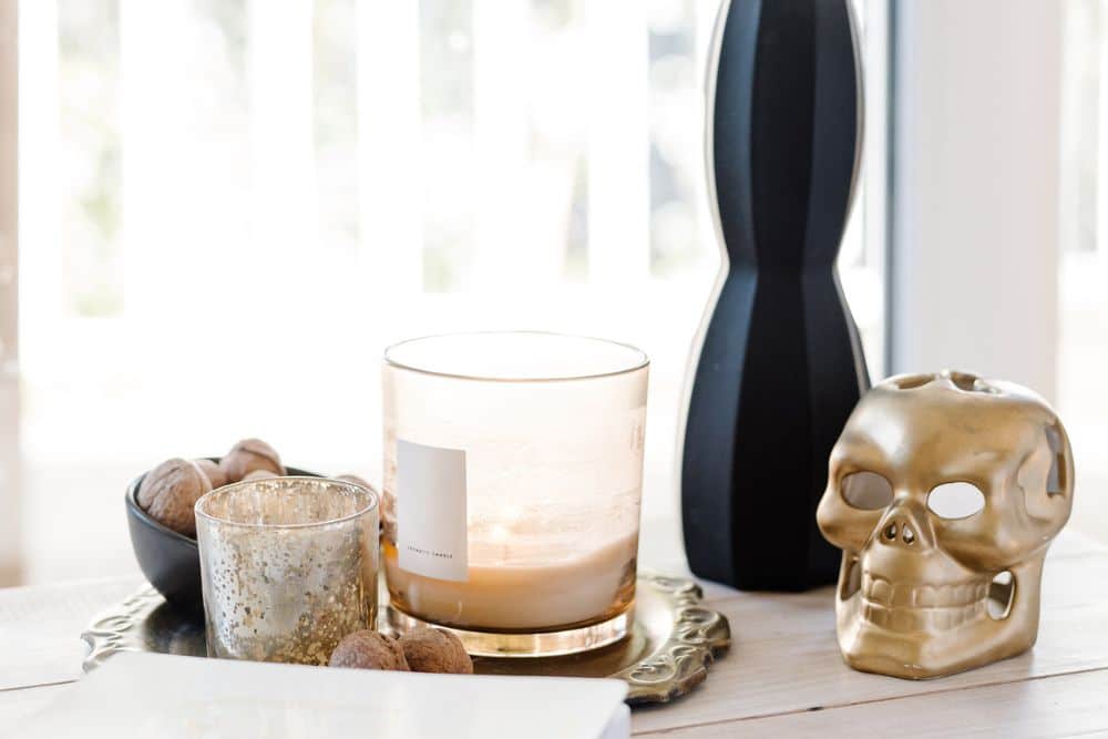 6 Easy Eco-Friendly Halloween Décor Ideas for Your Home eco-friendly-halloween-decor-ideas-gold-skull