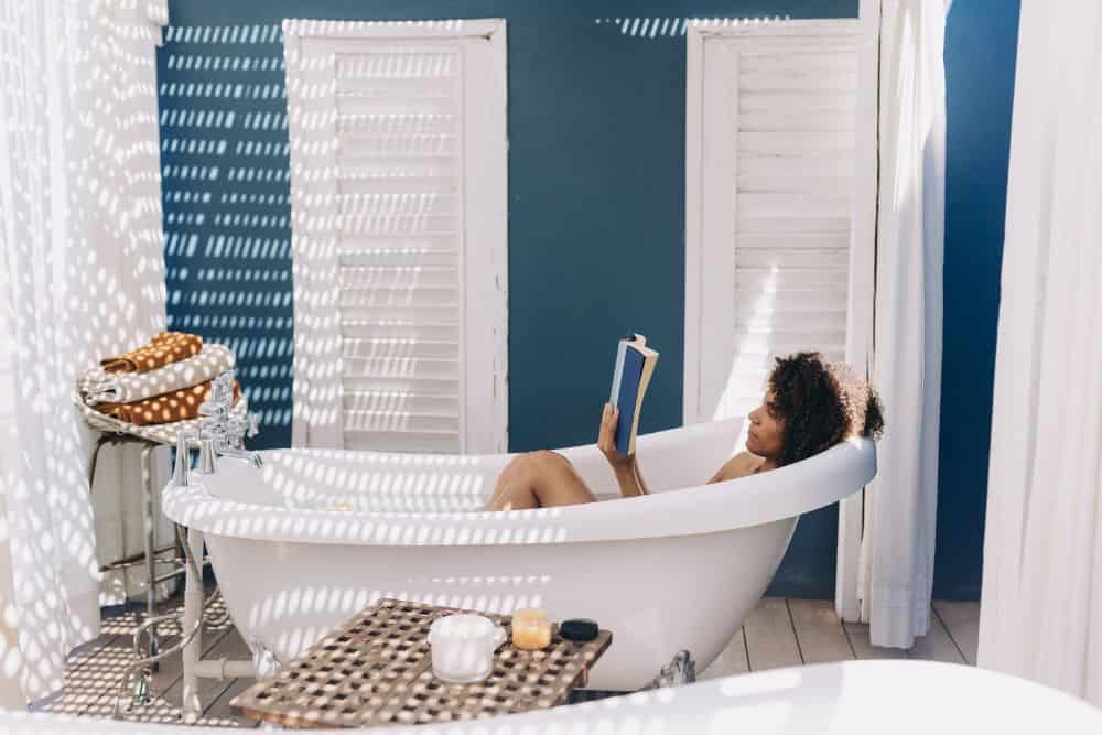 20 New Year Rituals of Renewal to Help You Rediscover Yourself * new-year-rituals-of-renewal-woman-bathing