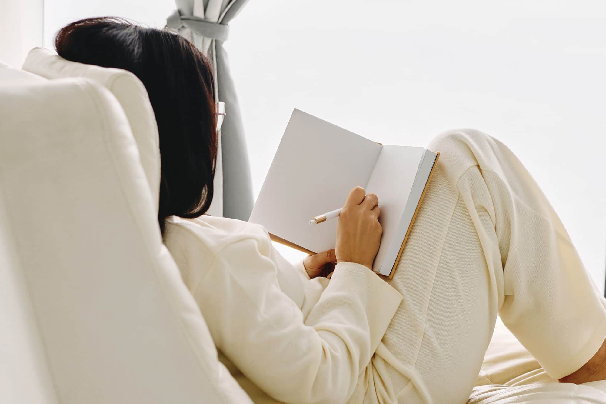 Journaling for Wellbeing - 6 Easy Steps To Get You Started in 20 Minutes journaling-for-wellbeing