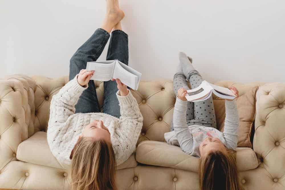 11 Top Tips to Help Children Fall in Love with Reading * help-children-fall-in-love-with-reading-sofa