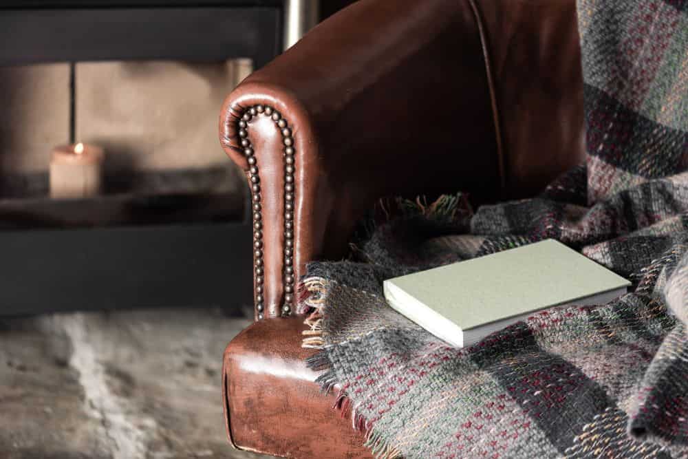 How To Do a Seasonal Refresh for Every Time of the Year * seasonal-refresh-decor-tips-winter
