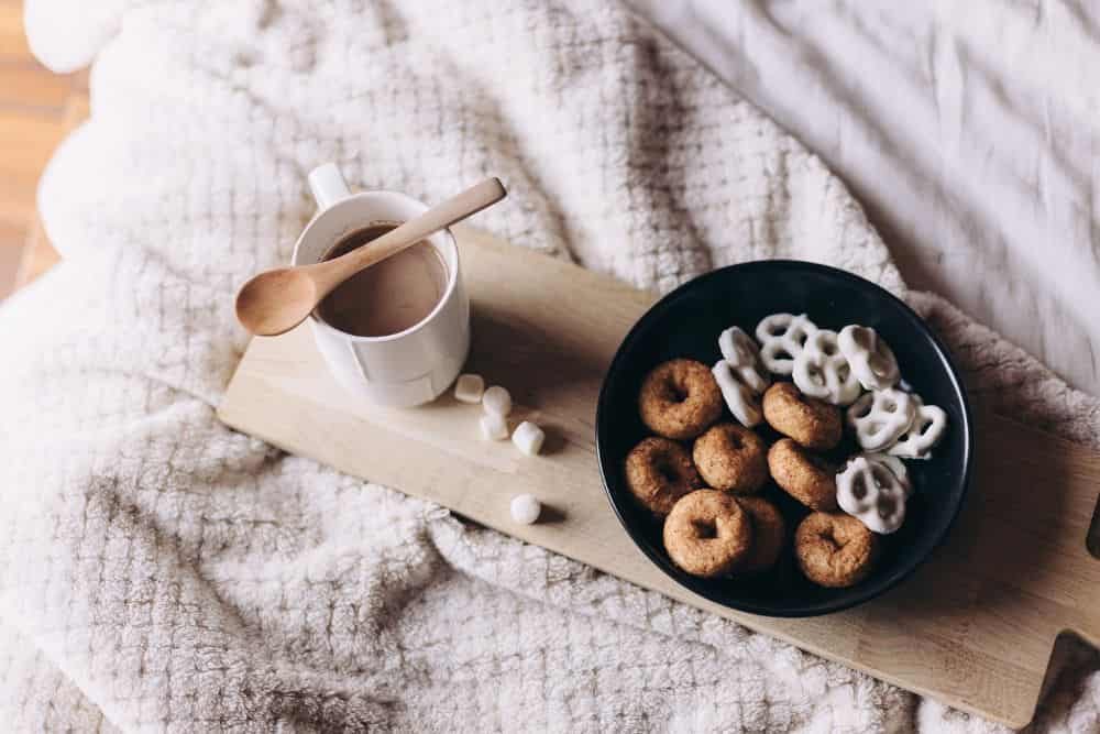 Creating the Perfect Cosy Christmas At Home - 9 Top Tips cosy-christmas-at-home-tips-hot-chocolate