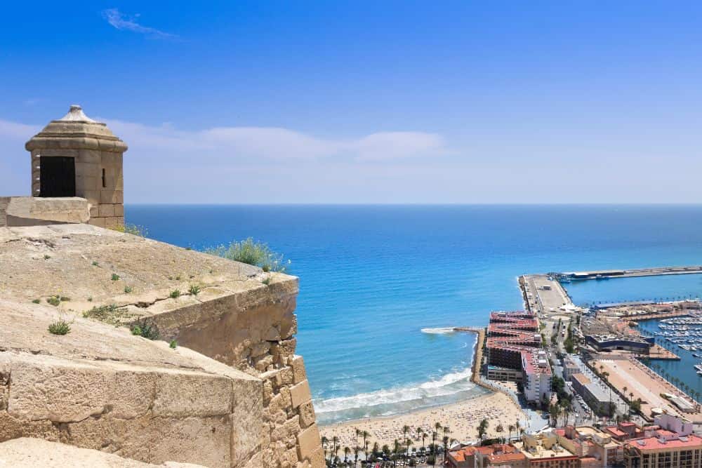 Hassle-Free Holidays: 13 Tips for Stress-Free Travel in Valencia and Alicante * stress-free-travel-in-valencia-and-alicante-alicante
