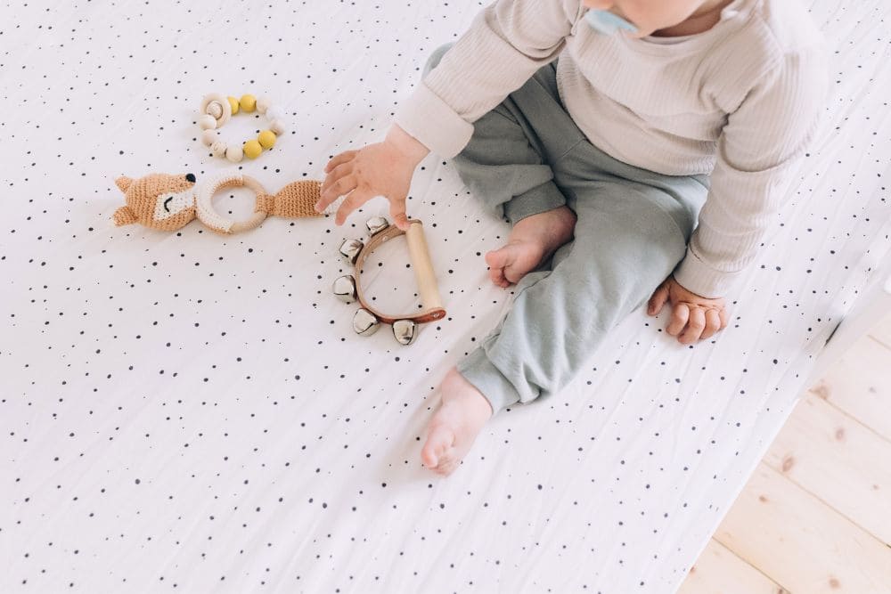 End The Lost Item Hunt With Quote My Wall's Name Labels For Kids Clothes * stick-on-name-labels-for-kids-clothes-nursery