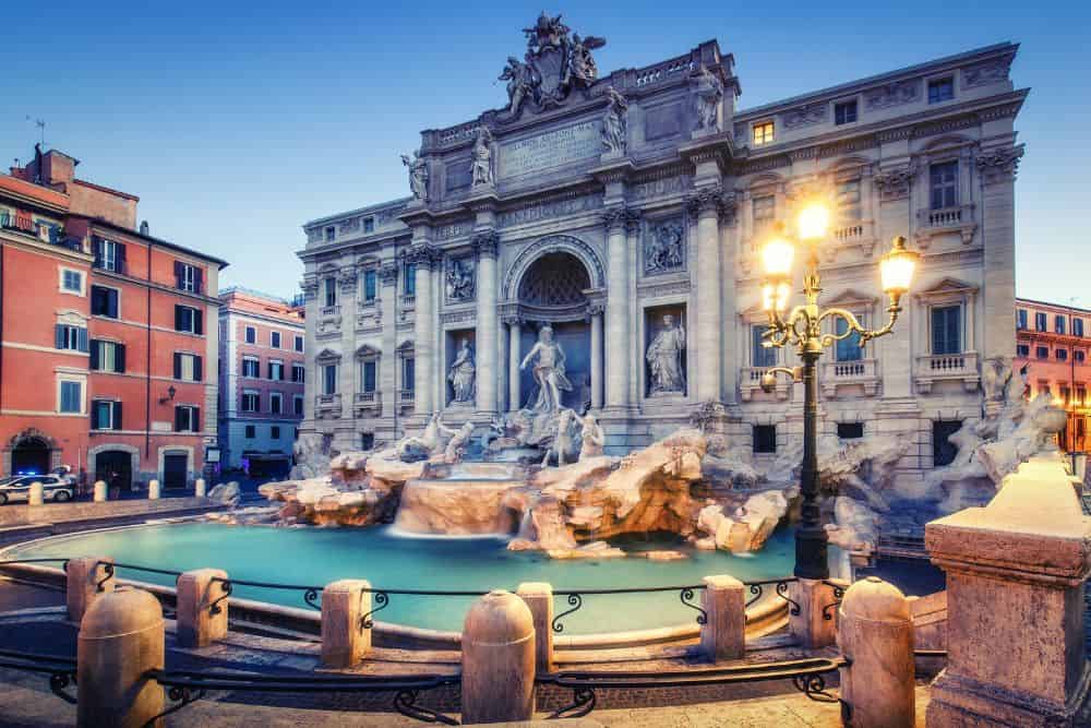 Italy in Layers: Fashionable Milan, Floating Venice, and the Legacy of Rome * italy-in-layers-milan-venice-rome-trevi-fountain