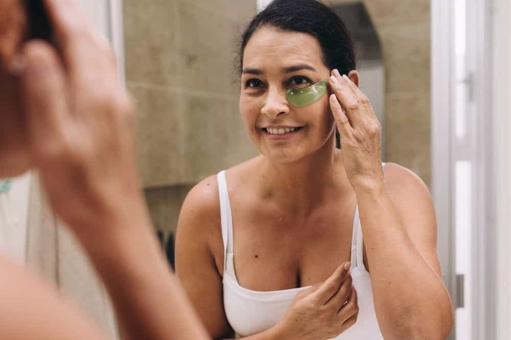 5 Easy Ways To Make Time for Personal Grooming as a Parent * personal-grooming-as-a-parent-eyepatch