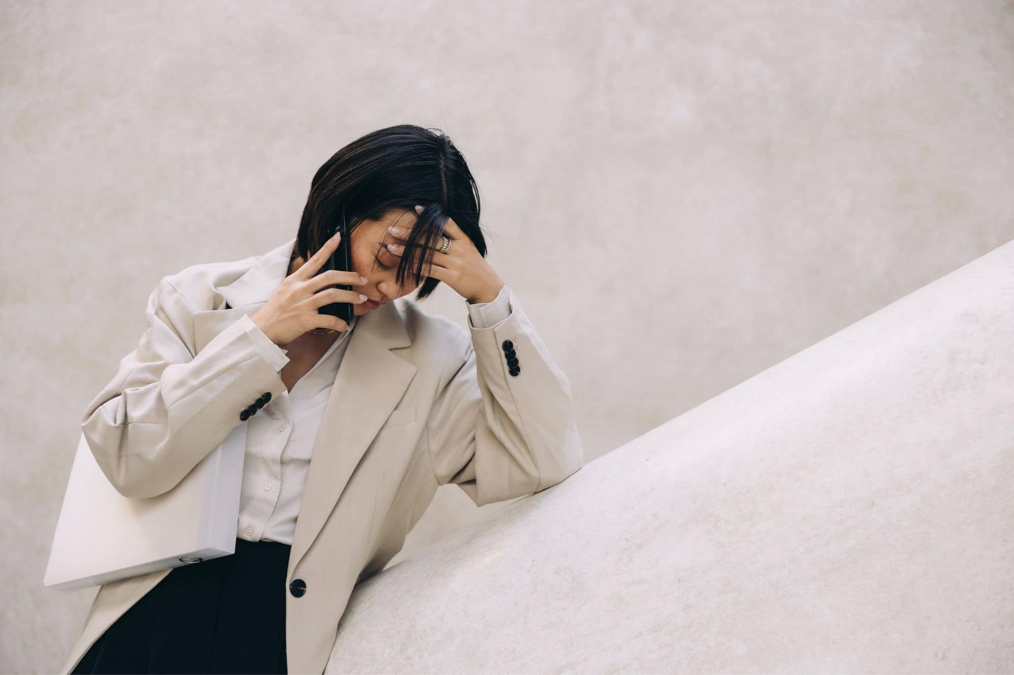 The Hidden Link Between Workplace Burnout and Addiction * workplace-burnout-and-addiction