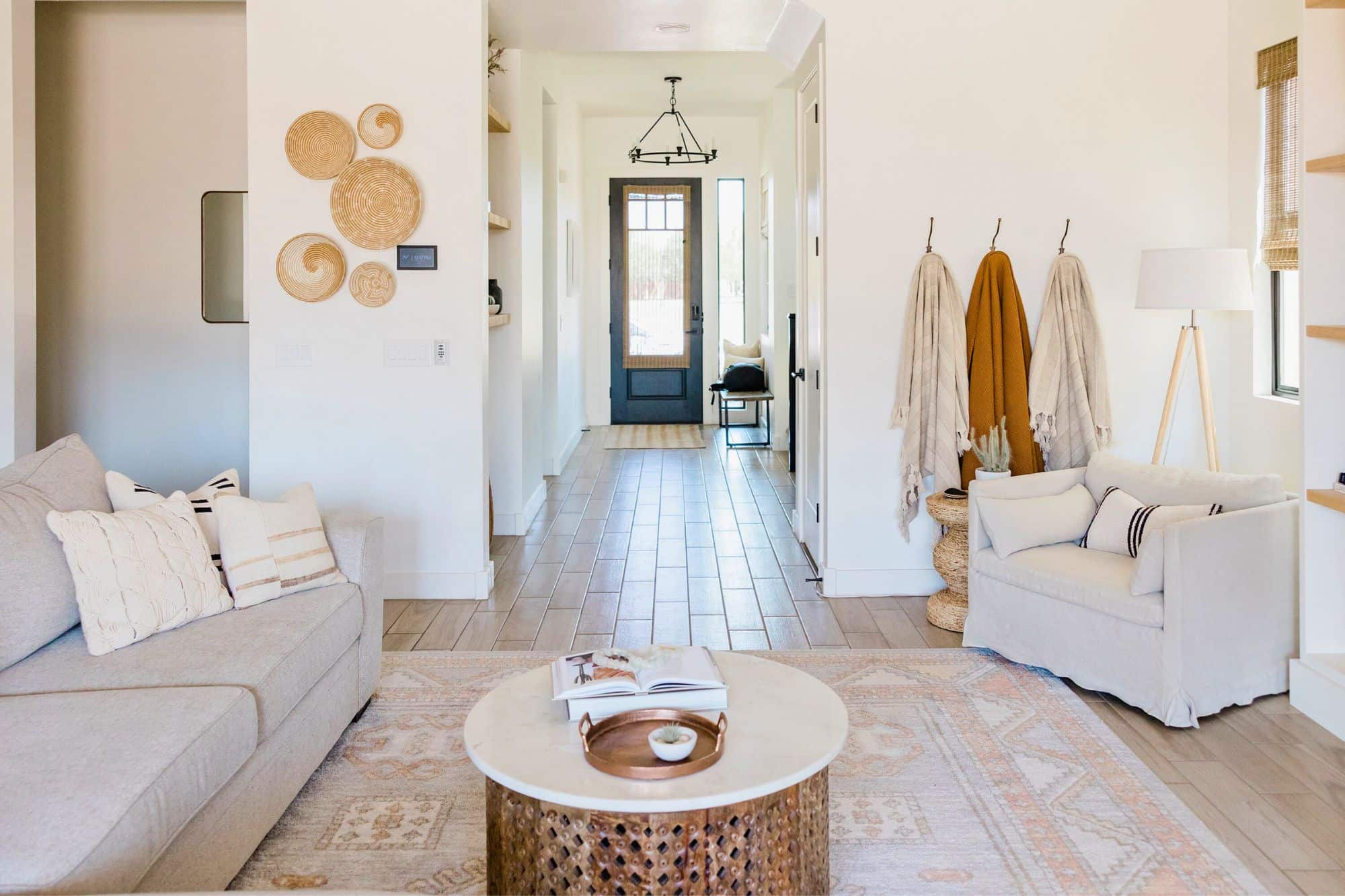 How Patterns and Textures Transform Living Spaces * patterns-and-textures-for-living-spaces