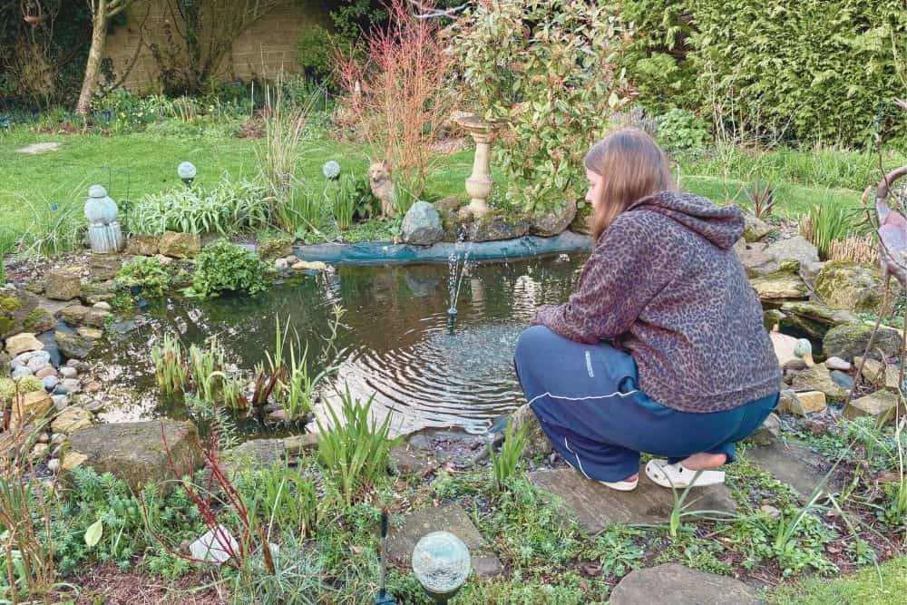 20 Birthday Quiz Questions for Our 16 Year Old Girl birthday-quiz-questions-16-pond
