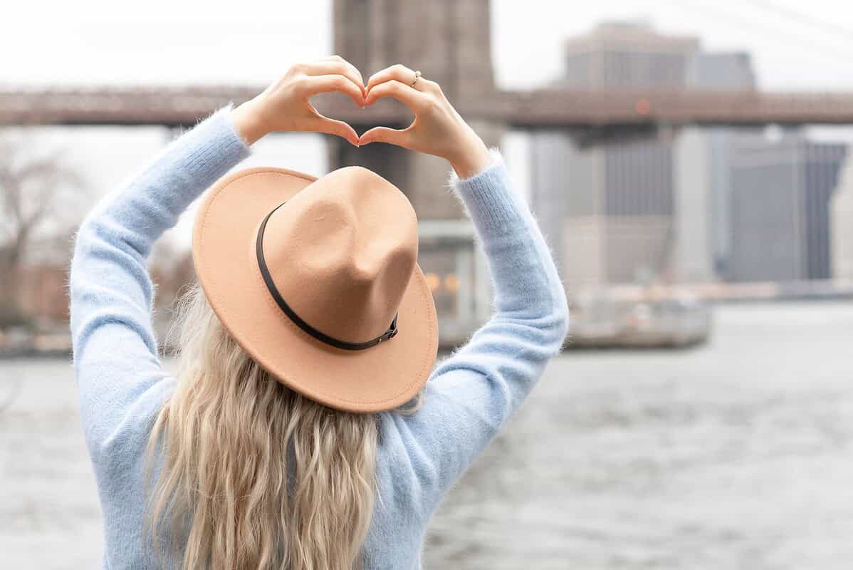 explore-new-york-city-without-luggage