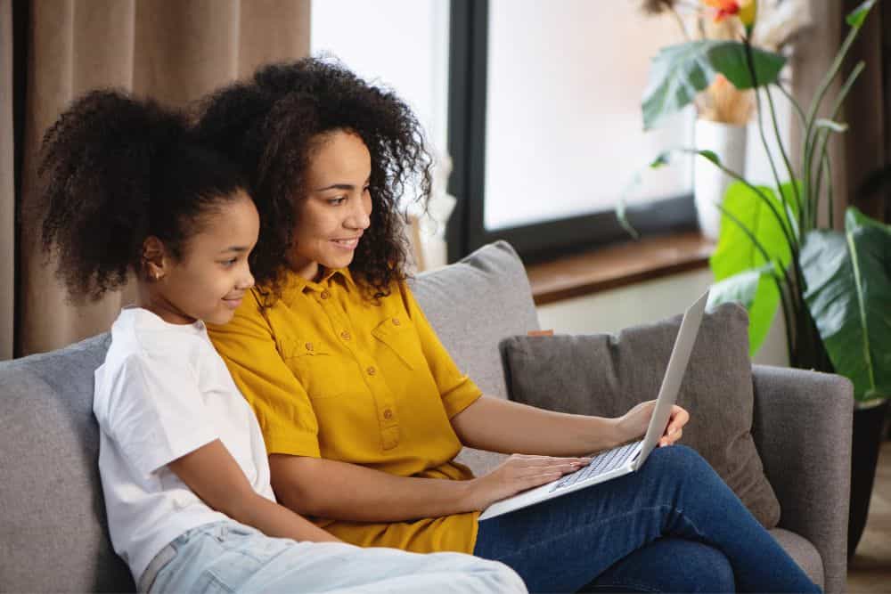 Asynchronous Anxiety: A Parent’s Guide to Helping Kids Overcome Virtual Classroom Shyness * asynchronous-anxiety-virtual-classroom-shyness-cozy-corner