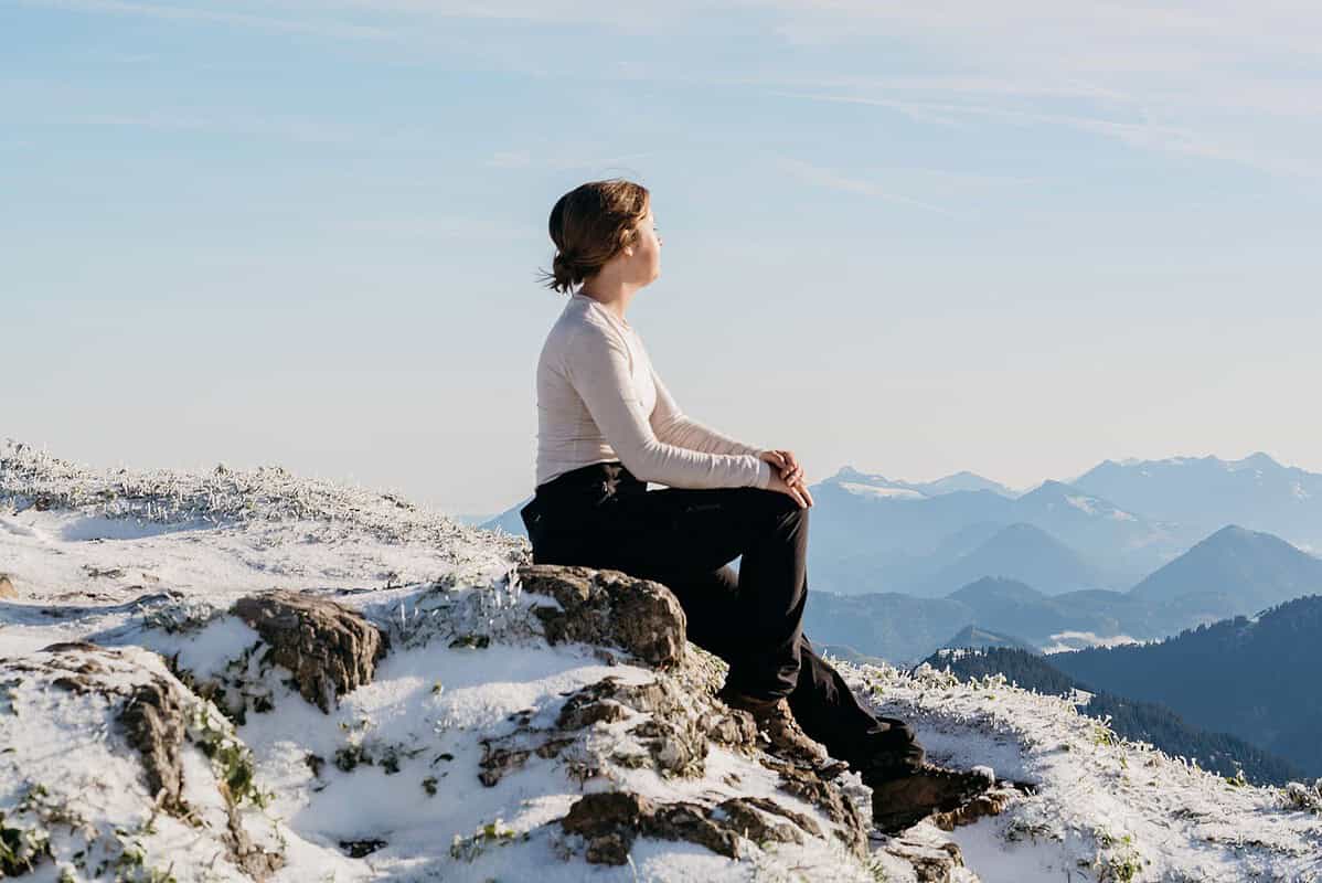weekend-outdoors-packing-tips-mountain-views